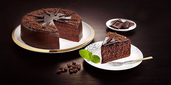 Chutný čokoládový dort ze Snack & Rolls