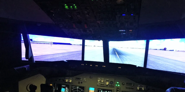 Na 30 či 60 min. pilotem: simulátor Boeing 737 pro pocit reálného letu