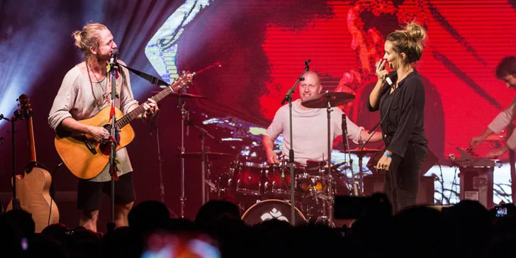 Ježíškova vnoučata staví výtah pro seniory: 2 lístky na koncert Tomáše Kluse