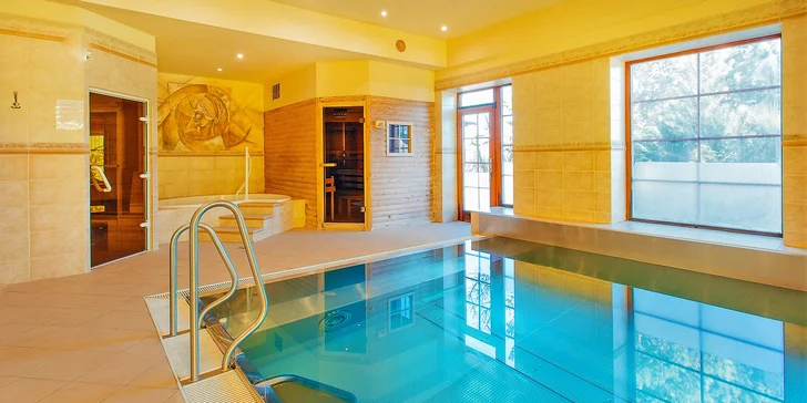 Relax v Nízkých Tatrách pro dva i rodinu: polopenze, wellness i tenisové kurty