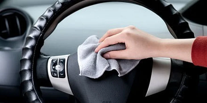 198 Kč za "Jarní úklid" interiéru automobilu v hodnotě 450 Kč