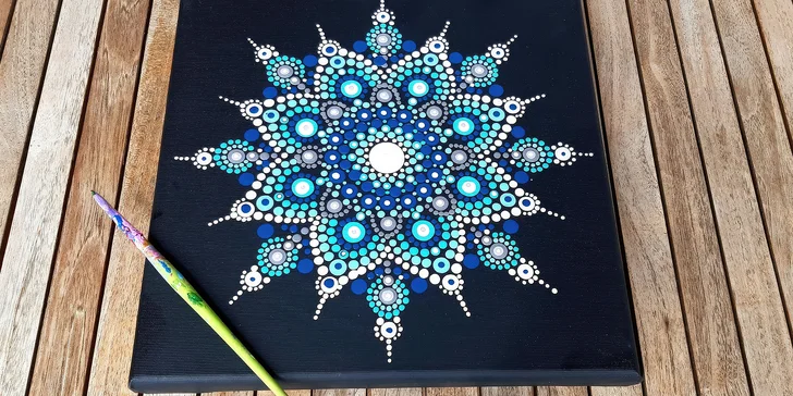 Díky Dot Art Therapy můžete tvořit kdykoli budete mít zrovna čas – ideální jsou na to dlouhé zimní večery.