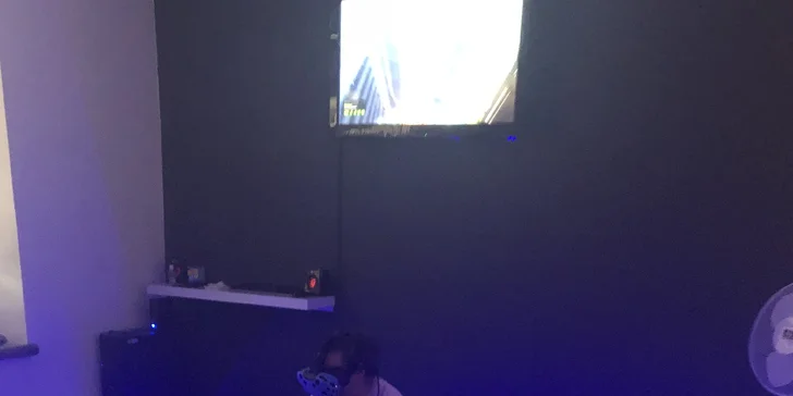 Objevte nové dimenze: 1 nebo 2 hodiny ve fascinující virtuální realitě