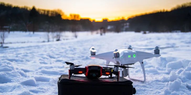 Půjčení dronu dle výběru i s příslušenstvím a školením: na den nebo víkend