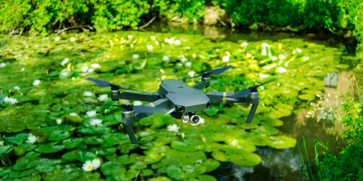 Půjčení dronu dle výběru i s příslušenstvím a školením: na den nebo víkend