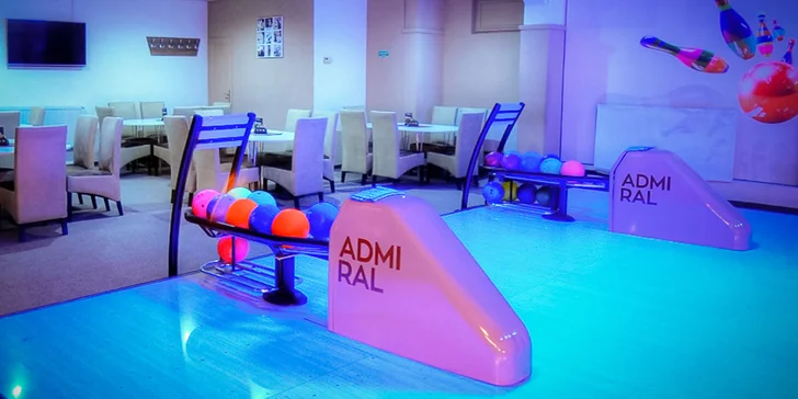 Zahrajte si: hodina bowlingu až pro 8 os. i virtuální realita až pro 3 hráče