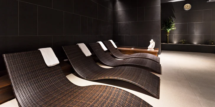 75 minut relaxace v privátním wellness centru až pro 4 osoby