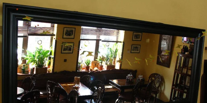 Espresso, cappuccino nebo latté s povidlovými taštičkami nebo fondantem