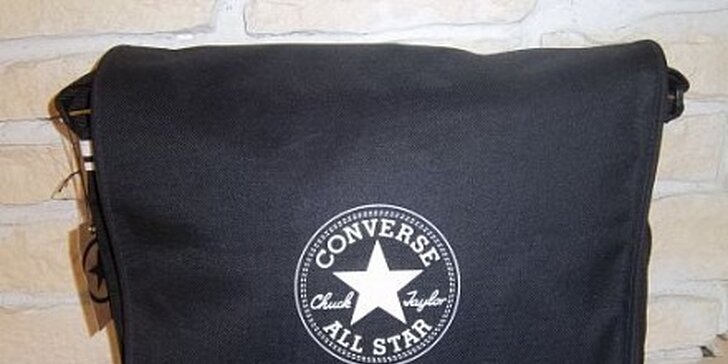 550 Kč za originální tašku Converse a penál Converse zdarma v ceně 790 Kč