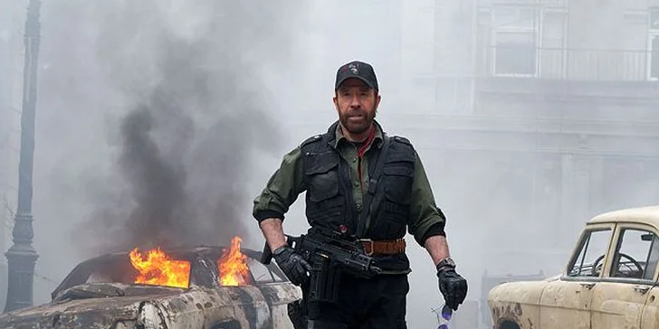 Dva lístky na akční film Expendables Postradatelní 2
