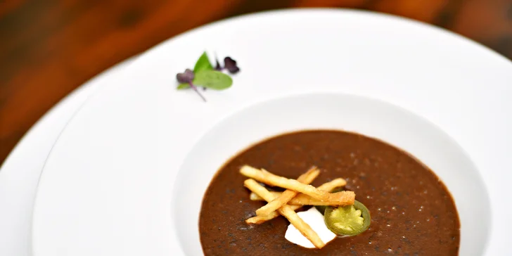 Dárkový poukaz na jídlo i pití v kubánské restauraci v hodnotě 500 až 2000 Kč