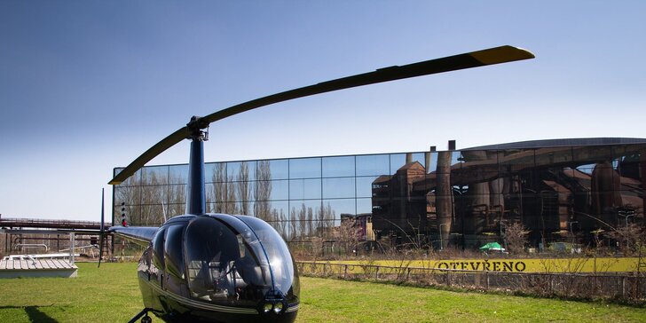 Objevte krásu Dolních Vítkovic: prohlídka areálu včetně letu vrtulníkem
