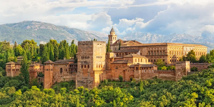 Letecky do Andalusie: poznávací zájezd s průvodcem, 10 nocí s polopenzí