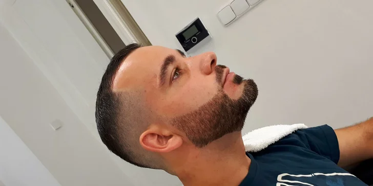 Pánský střih, úprava vousů či chlapecký střih v barber shopu v centru Prahy
