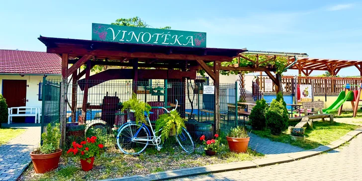 Otevřený voucher v hodnotě 300-500 Kč do Vinotéky za obecňákem ve Vranovicích
