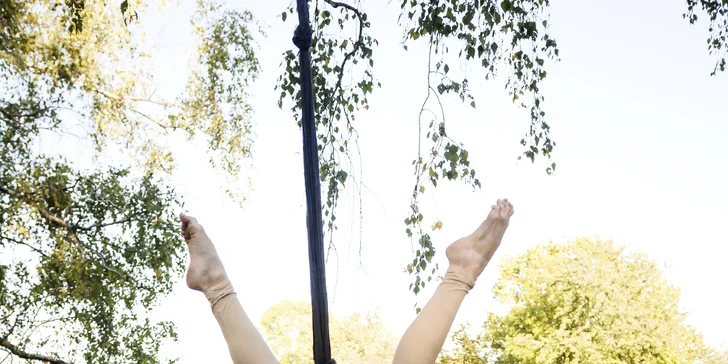Protáhněte tělo: Lekce pole dance, aerial silks, aerial hoop a flexi dle výběru