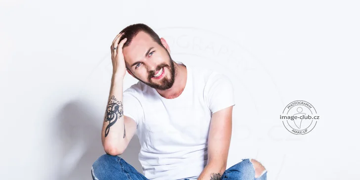 Ateliérové focení s líčením na Vinohradech: portrét, glamour, boudoir či akt