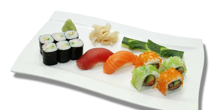 B&B Sushi Bar: 10 až 14 kousků, v nabídce i vege set a set s vínem