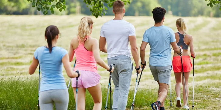 Zdravý den v přírodě: 2hodinový Nordic walking s instruktorkou