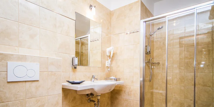 Luxusní pobyt v 4* hotelu uprostřed Jizerek: polopenze a privátní wellness