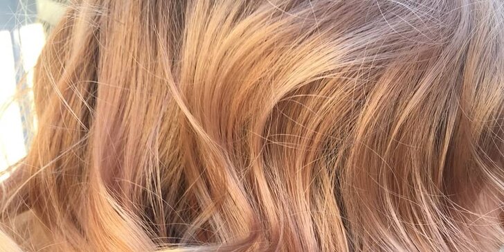 Módní dámský střih pro všechny délky vlasů na Vinohradech