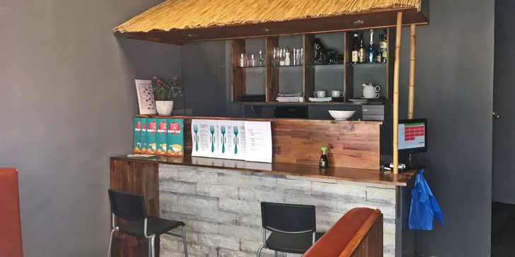 B&B Sushi Bar: 10 až 14 kousků, v nabídce i vege set a set s vínem
