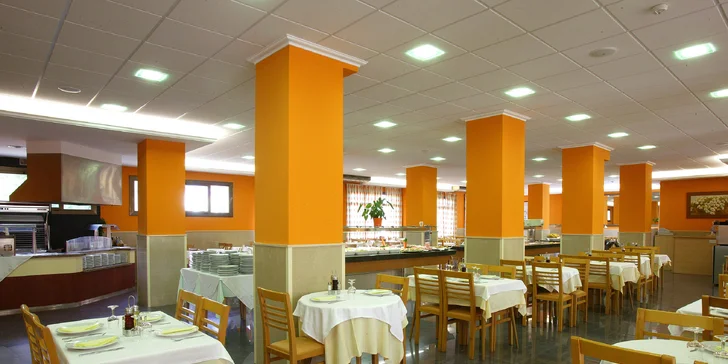 Španělsko: 7 nocí ve 3* hotelu, polopenze, bazén a dítě do 13,9 let zdarma