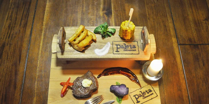Steak z pravé hovězí svíčkové s domácími bramborovými hranolky – první chod, kterému neodoláte.