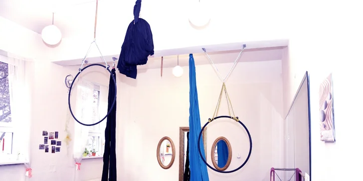 Protáhněte tělo: Lekce pole dance, aerial silks, aerial hoop a flexi dle výběru
