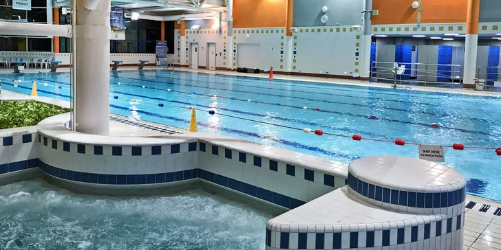 Vodní hrátky v Letňanech: 1 vstup i přenosná permanentka do aquacentra