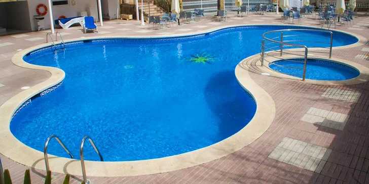 Španělsko: 7 nocí ve 3* hotelu, polopenze, bazén a dítě do 13,9 let zdarma