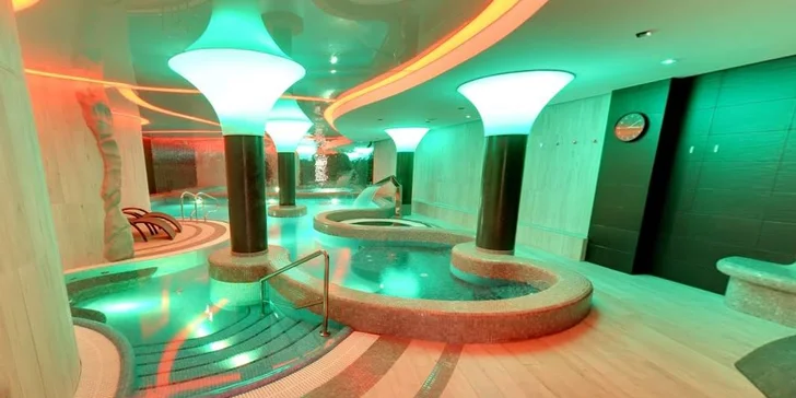 Objevujte krásy polských Krkonoš: polopenze, neomezený wellness, výlety