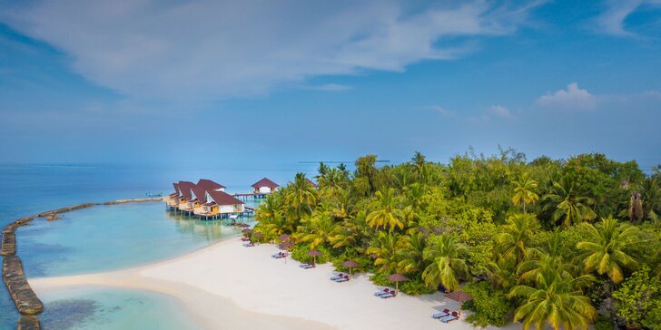 4* resort na Maledivách: 7–14 nocí, překrásný korálový útes, bazén, česky hovořící delegát na telefonu