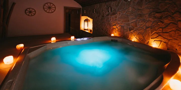 Pobyt na Vysočině pro 2 osoby: dobrá snídaně i wellness a masážní vana