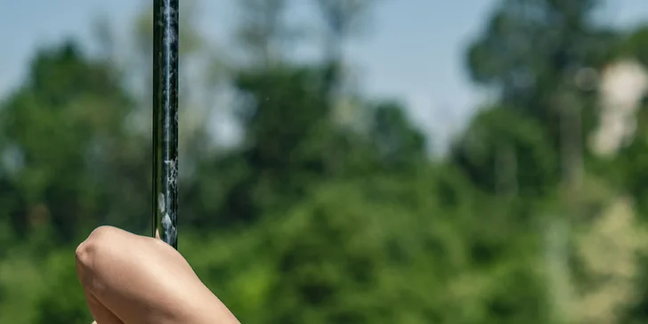 Protáhněte tělo: Lekce pole dance, aerial silks, aerial hoop a flexi dle výběru