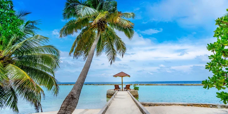 Exotická dovolená v 4* resortu na Maledivách: 6–12 nocí s all inclusive, bazén