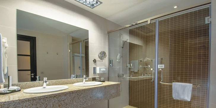 Prožijte exotickou dovolenou na Srí Lance: 5* hotel s all inclusive 24 hod. denně, 1 dítě do 5,99 má pobyt zdarma