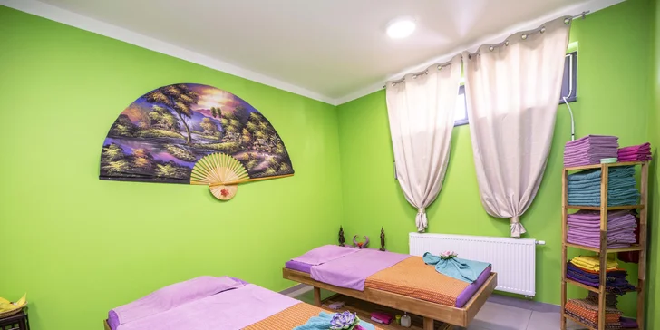 Relax pro jednoho i pro pár: Aroma olejová masáž z rukou rodilých Thajek