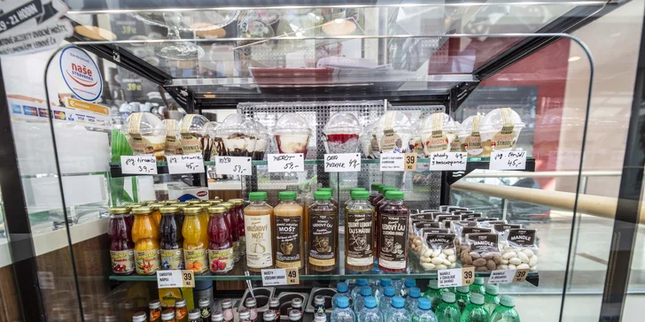 Osvěžení z Yobaru: ovocný koktejl s frozen yogurtem podle výběru pro 1 osobu