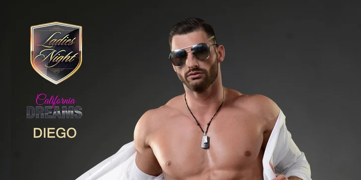 Svaly všude, kam se podíváš: vstup na žhavou striptýzovou show Ladies Night