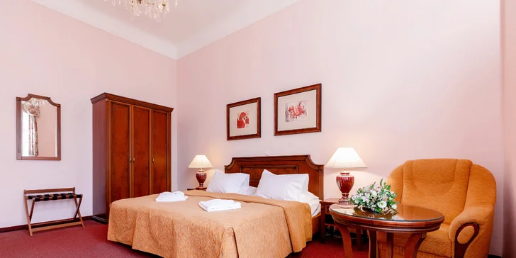 Pobyt ve 4* hotelu přímo u pramenů: snídaně, polopenze i wellness procedury
