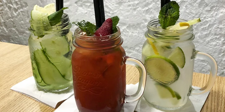 Míchaný koktejl podle výběru pro 1 i 2 os.: Piña colada, Aperol spritz i Tequila