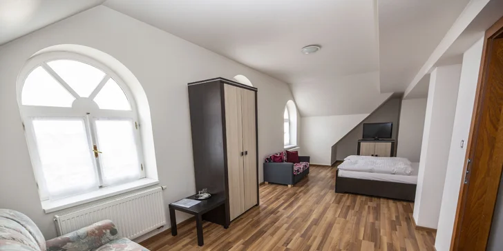 Odpočinek a relaxace v centru Mariánských Lázní s polopenzí a procedurami