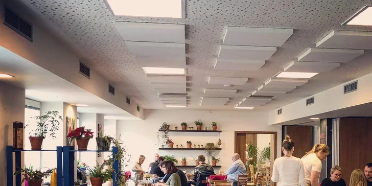 Nedělní all you can eat brunch v Radonické besedě pro děti i dospělé