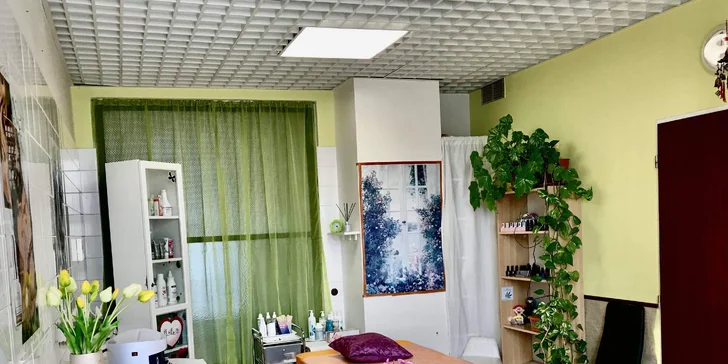 Brazilská depilace cukrovou pastou včetně depilace třísel a podpaží