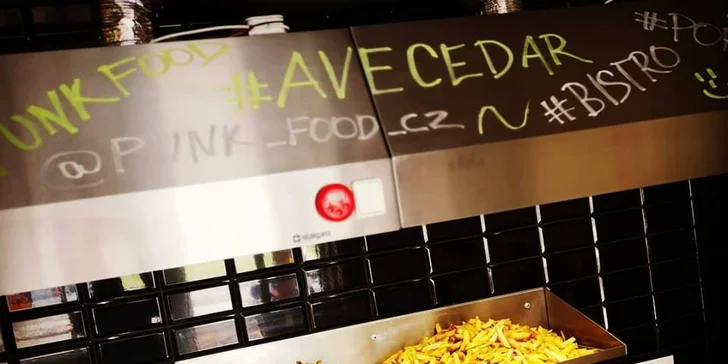 Punk Food hranolky s omáčkou pro jednoho i pro dva