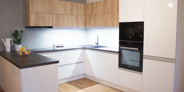 Moderní design vaší kuchyňské sestavy: 3D grafický návrh od profesionálů