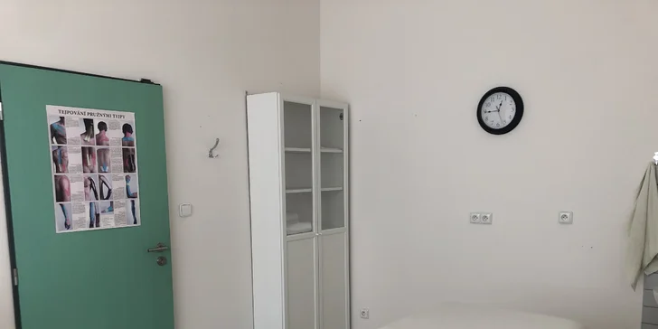 Na výběr je ukázková 25minutová nebo plnohodnotná 50minutová terapie. 