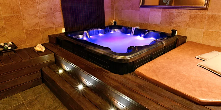 Privátní wellness pro dva: vířivka, sauna i varianta s občerstvením