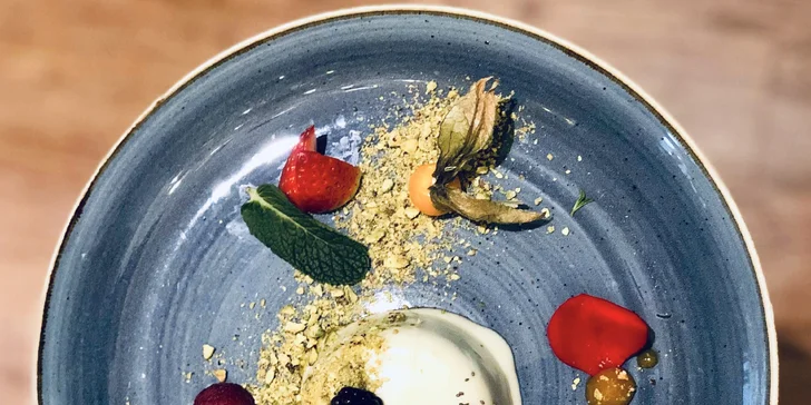 5chodové degustační menu na Smíchově: amuse bouche, carpaccio i risotto